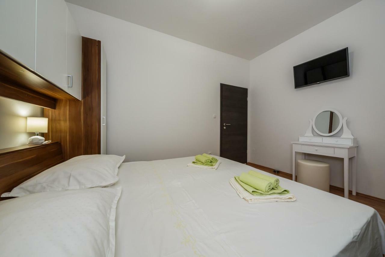 Apartman Sunce Apartman Kaštela Kültér fotó