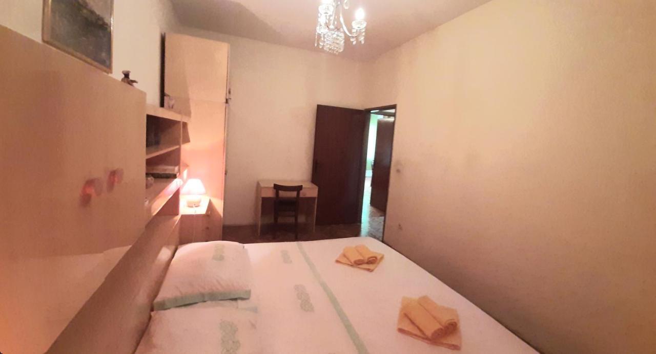 Apartman Sunce Apartman Kaštela Kültér fotó